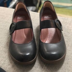Dansko Mary Jane Shoes 41